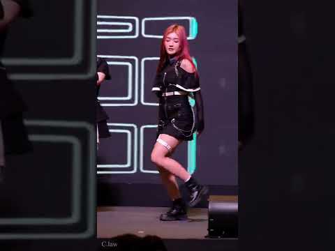 221002 [Fancam] Jennis BNK48 - Oogoe Diamond @BNK48 Roadshow, Seacon Square