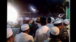 preview picture of video 'Manaqib sejuta ummat Jum'at Manis di Jember'