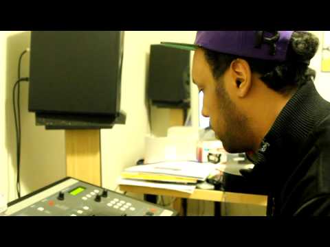 SUROCK MAKES A BEAT ON THE SP-1200 PART 1