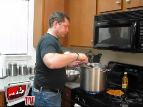 Preparing and Cooking your Chicken Broth and Gelatin