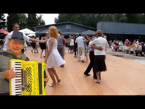 **POT POURRI DE VALSES MUSETTE IMPROVISES-comme vous les aimez en toute simplicité  JC 898