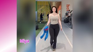 Miya – Rising Curvy Model Redefining Modern Beauty