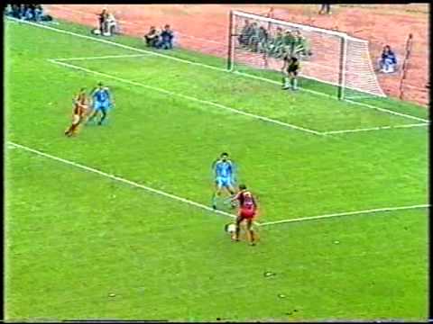 Saison 1984-1985 Bayer-Uerdingen-FC Bayern Spieltag 3.mpg