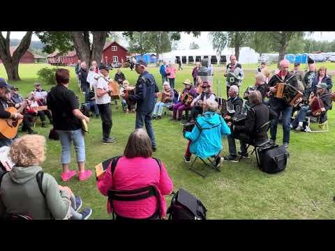 Lördagsvalsen - Durspelsföreningens Buskspel G-dur - Ransäter 2024 Bälgspel vid landsvägskanten