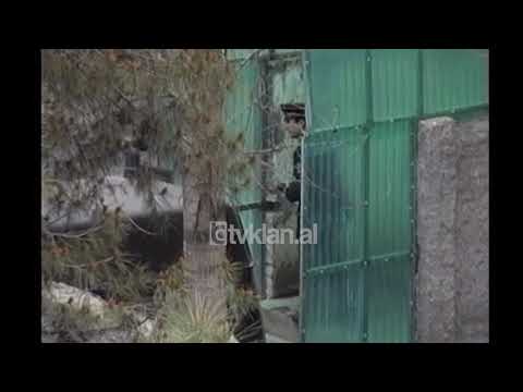 Gjykata e Tiranes nis seancen per grupin e trete te kryengritjes se 14 Shtatorit 1998 (21 Mars 2001)