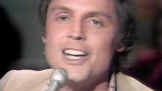 Clay Hart with Don&#39;t Let The Good Life Pass You By.