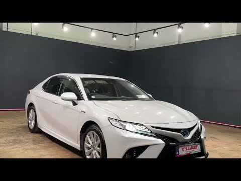 Toyota Camry HYBRID 2.5L AUTOMATIC - Image 2