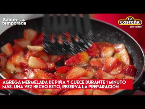 Postre de piña y fresa – La Costeña®