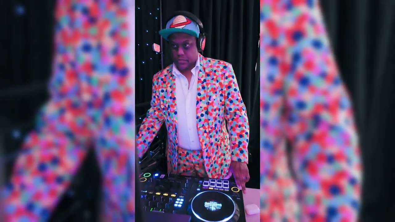 Rubin Ervin live performance video preview