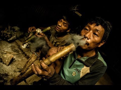 download lagu mp3 mp4 Smoking Opium, download lagu Smoking Opium gratis, unduh video klip Smoking Opium