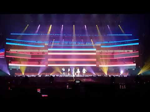[180907] HallyuPopFest 2018 A Pink Part 7/9 - Mr. Chu