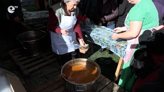 Стотици се стекоха на Празника на смилянския фасул, 25 лева удари килограмът на прочутия боб