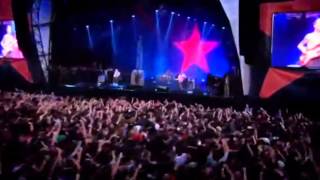 Rage Against The Machine - Bombtrack (Live in London 2010)