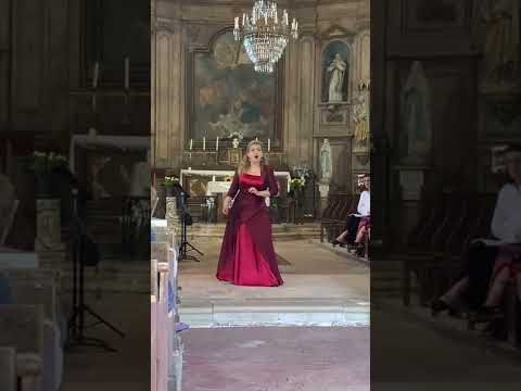Géraldine CASEY - Rossini, Il Barbiere di Siviglia, Aria di Rosina : "Una voce poco fa"