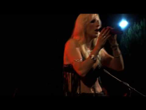 Doro & Warlock Revival - DORO & WARLOCK REVIVAL (CZ) - Breaking The Law (live 2008)