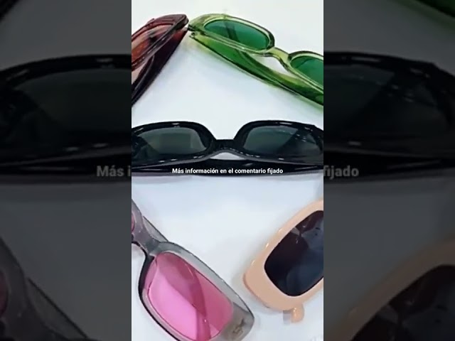 Vídeo relacionado con Ainiv Gafas de Sol Rectangulares, 2 Piezas Gafas Rectangulares Cuadradas Retro, Protección Uv400 Gafas de Conducción Retro, Gafas de Sol Mujer para Mujeres, Hombres, Niños, Fiestas, Sesión de Fotos