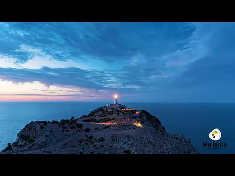Let's discover 5 unique lighthouses in Mallorca.