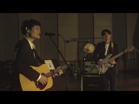 Hold ( Down to earth / live session 2023 )