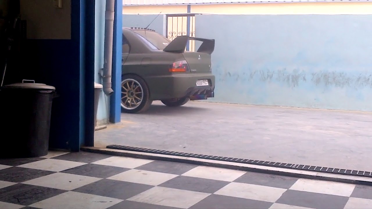 BACKFIRES   MITSUBISHI EVO  =  // 860 HP // NOS+ TWIN TURBO Evo lover must watch