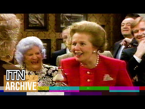 Margaret Thatcher Visits Coronation Street (1990)