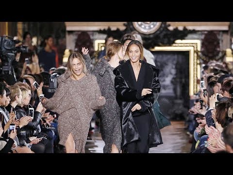 Stella McCartney | Fall Winter 2014/2015 Full Fashion Show | Exclusive