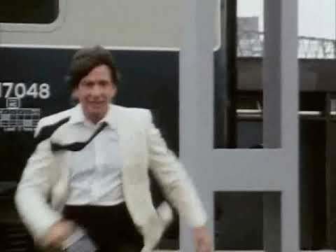 Dempsey & Makepeace S01E03 - Scene 3