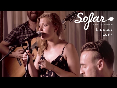 Lindsey Luff - Remind Me | Sofar Washington, DC