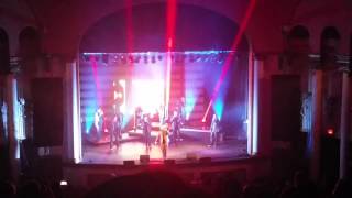 Shut Up & Dance With Me, SNC