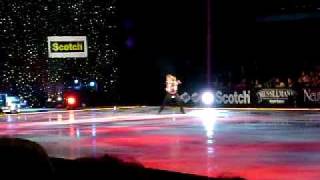REO Speedwagon - Deck The Halls @ Holiday On Ice.AVI