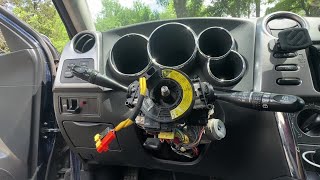 How to Replace a Toyota Clock Spring