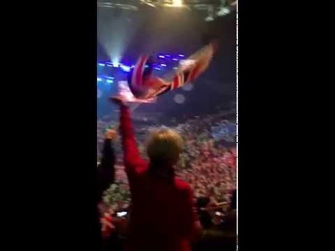 O2 Arena  forever living  2014