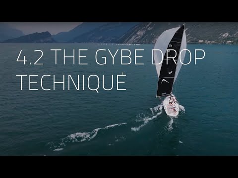 ONESAILS MASTERCLASS - MELGES 32 - The Gybe Drop Technique