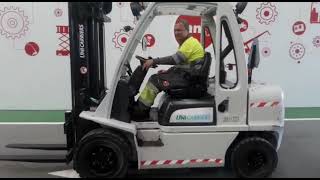 купить дизельный погрузчик UniCarriers YG1D2A30Q изображение 4 дизельный погрузчик UniCarriers YG1D2A30Q изображение 4
