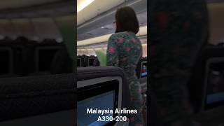 Download lagu On board Malaysia Airlines A330-200 Economy Class (CGK-KUL) mp3