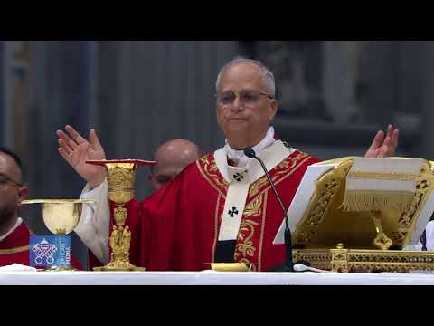 POPE LEO XIV Sings the Pater Noster (Our Father) in LATIN