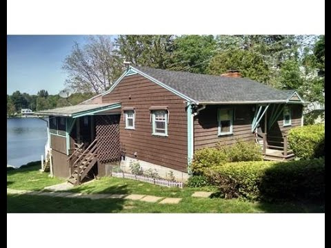 Homes for sale - 19 Delude Ave, Spencer, MA 01562