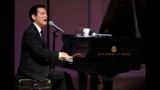 Michael Feinstein - The More I See You / There Will Never Be Another You (H. Warren / M. Gordon)