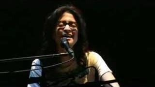 Angela Aki - Kiss Me Goodbye (live)