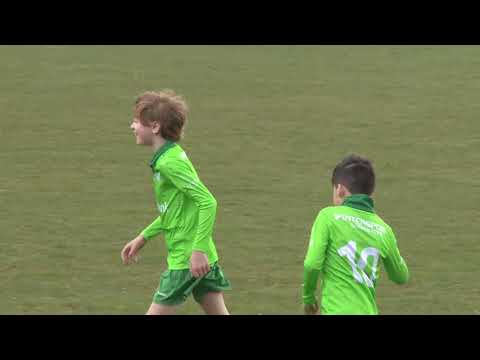 Oefenwedstrijd LTC JO11-2 tegen LTC JO9-1, tweede kwart