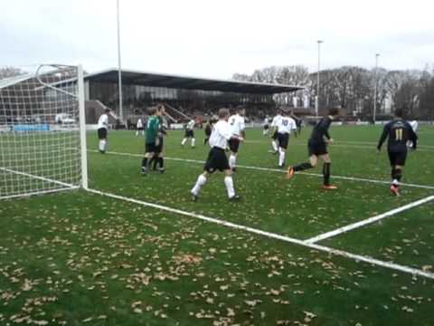 FC Winterswijk 1 (zo) vs. Witkampers 1 (zo) 1-12-2013 14:38