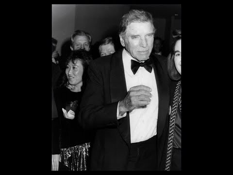 Burt Lancaster could be very direct, as he had no time for bul.. This clip from 1989 shows it.