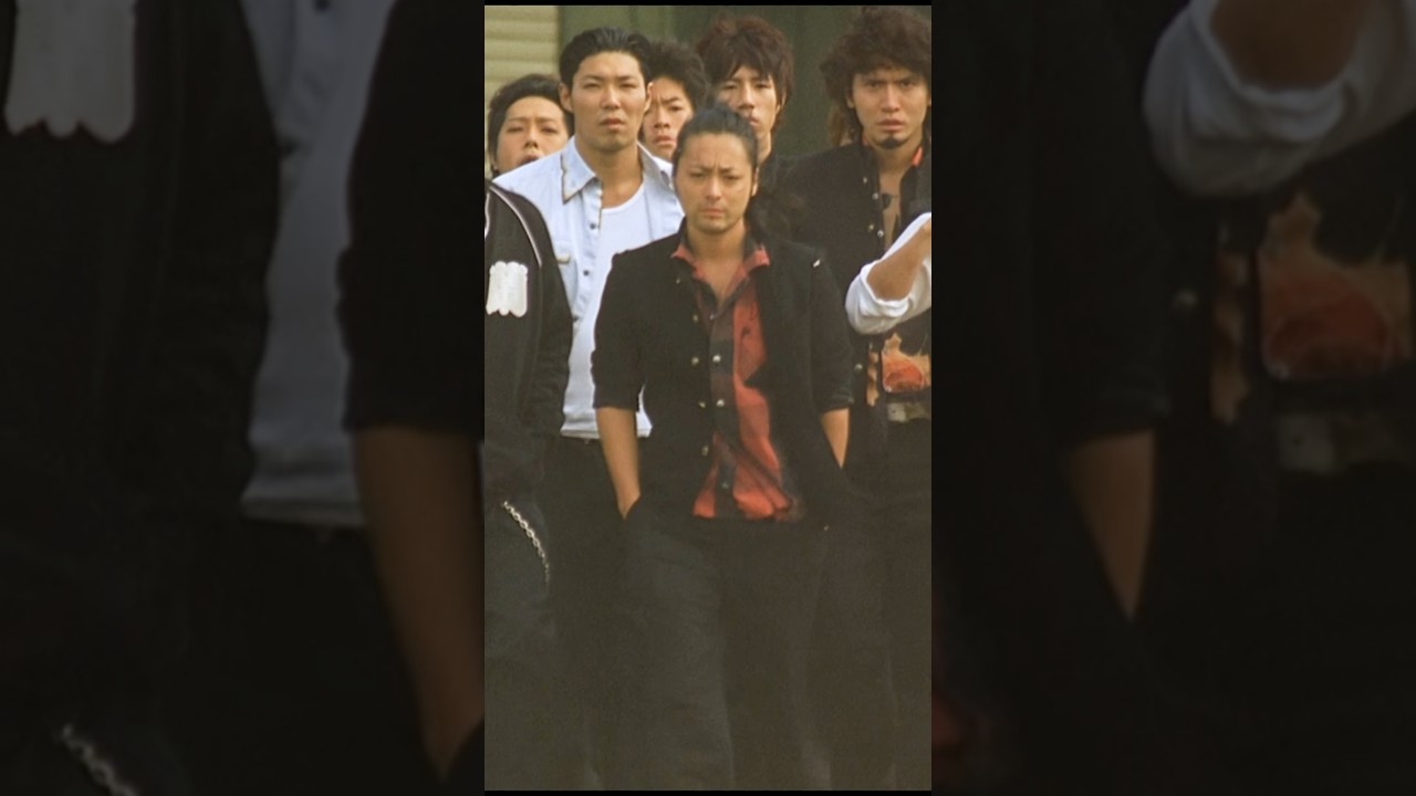 芹沢が現れた。