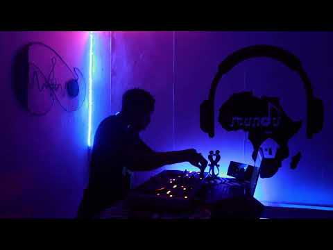 Kicks n Keys Session 23 - Mundu wa Nyumba Birthday Mix Sets 3 of 3 Amapiano Mix 12 Jan '22