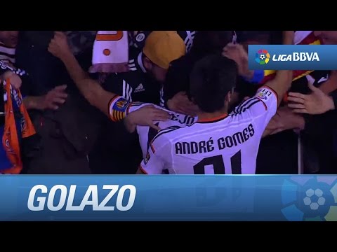 Gol de Parejo (2-0) tras un contraataque en el Valencia CF - Sevilla FC