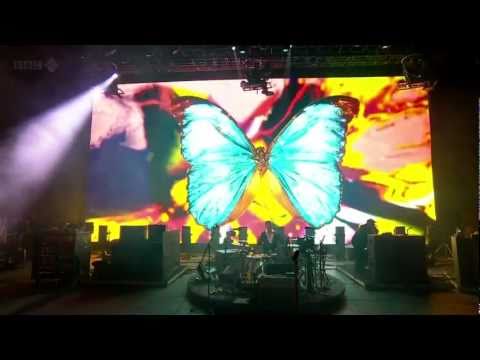 U2 Live at Glastonbury (HD) - Even Better Than The Real Thing