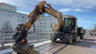 HYDRARAM MX16 wheel excavator for sale image 4 HYDRARAM MX16 wheel excavator image 4