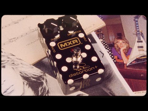 MXR RR104 Randy Rhoads Signature Special Edition Distortion MXR RR104 Randy Rhoads Signature Special Edition Distortion