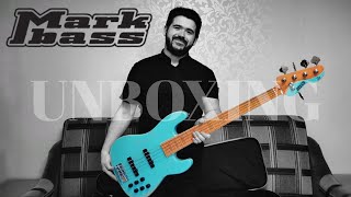 Video thumbnail for MarkBass MB GV5 Gloxy Val Surf Green | Bass Guitar | Unboxing | Распаковка by Artem Bekmemetyev Bass Player
