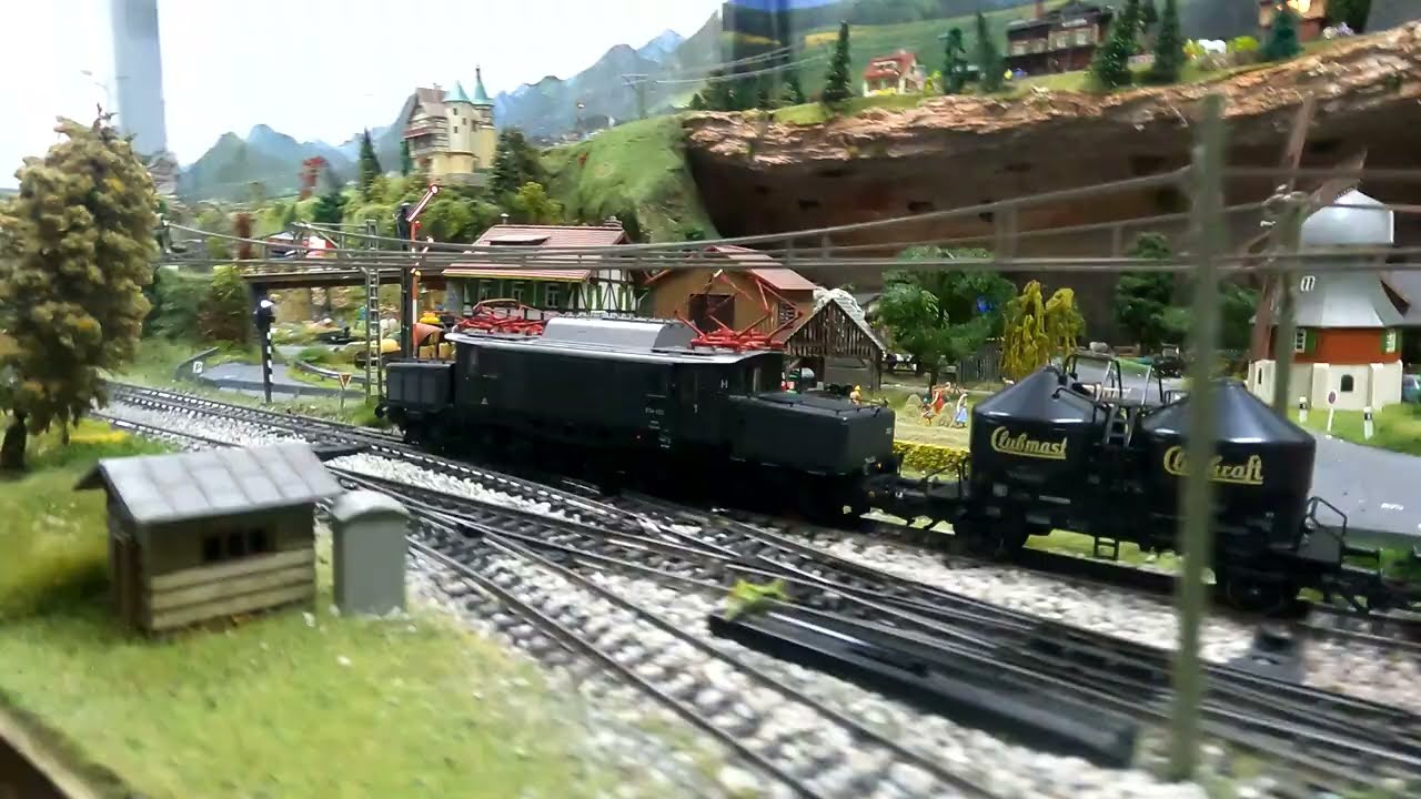 Wolfgangs Märklin Modellbahn Fahren im November 2025