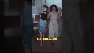 Download lagu Cubit Cubitan - Elvi Sukaesih ( song video) mp3 Download lagu Cubit Cubitan - Elvi Sukaesih ( song video) mp3
